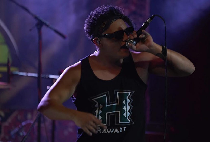 Kainoa Live at Salvador DOBBS