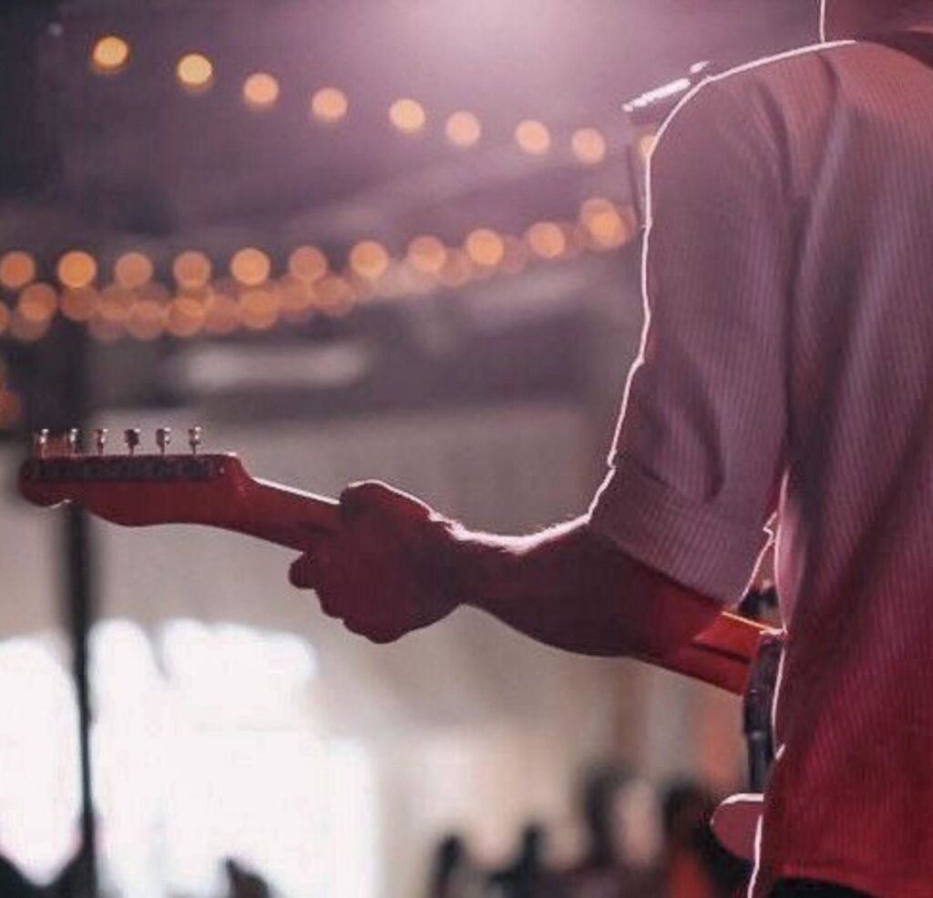 Live Music with Julia Rose at Lost Oak Cellars