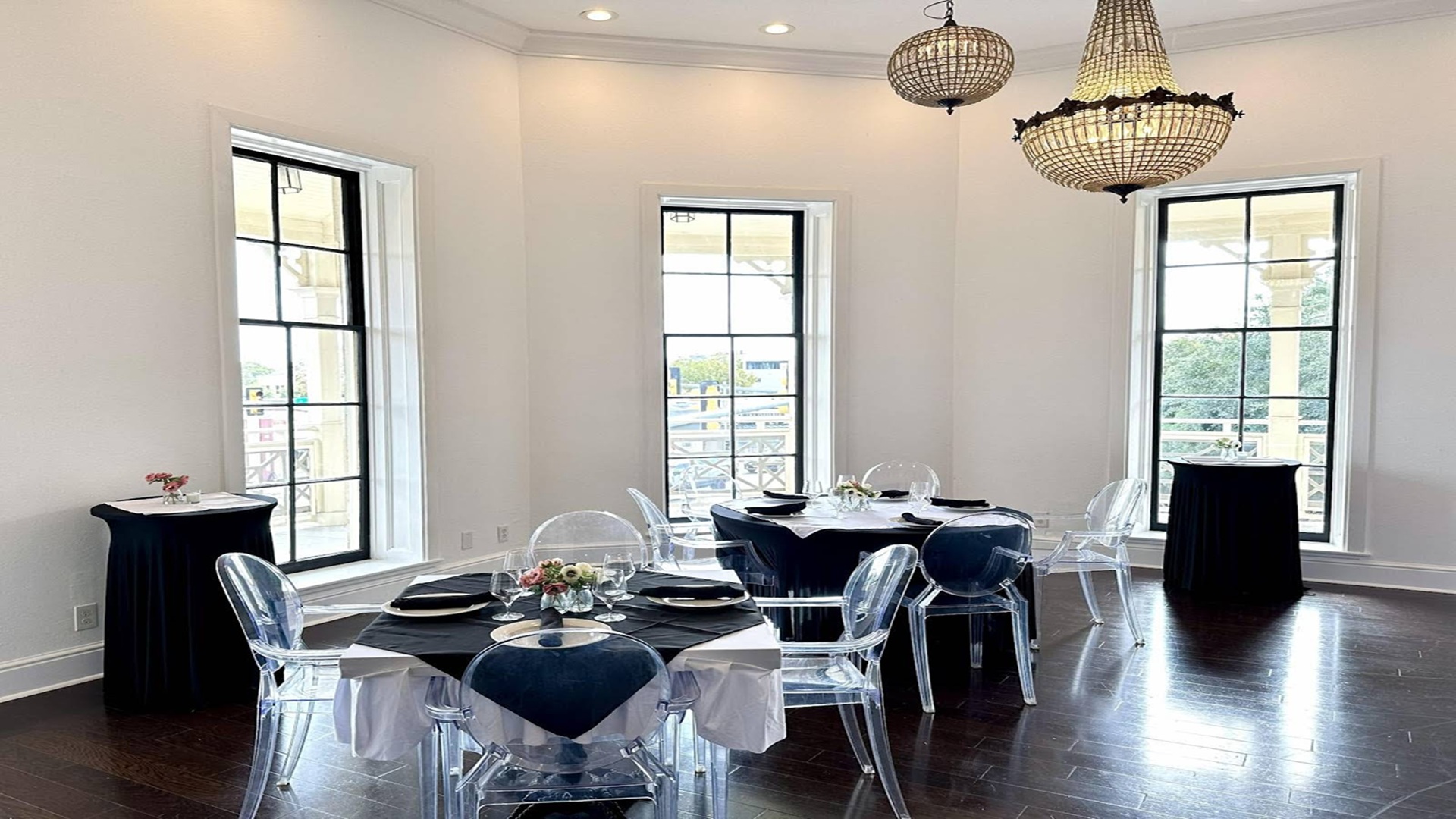 Mimosas with Dr. McRae at The Dienger Trading Co.