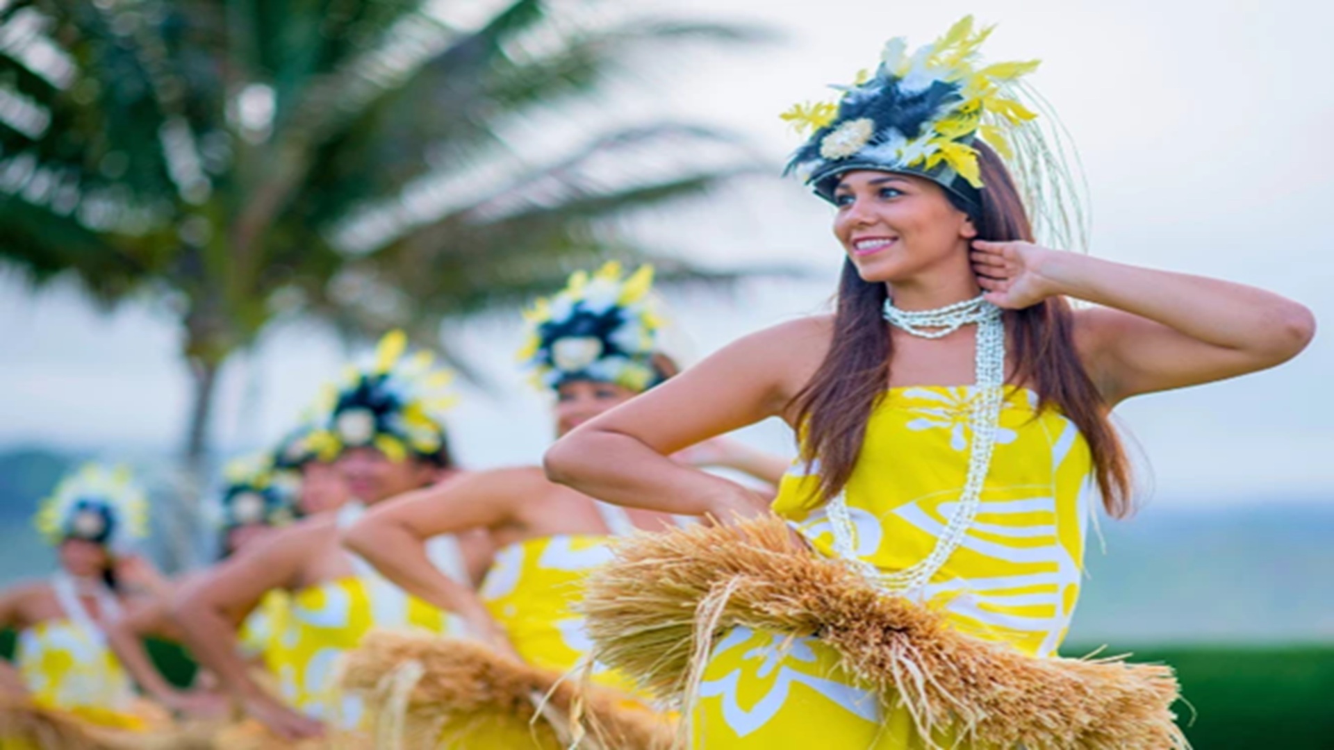 Summer Luau Night at Tapatio Springs Hill Country Resort