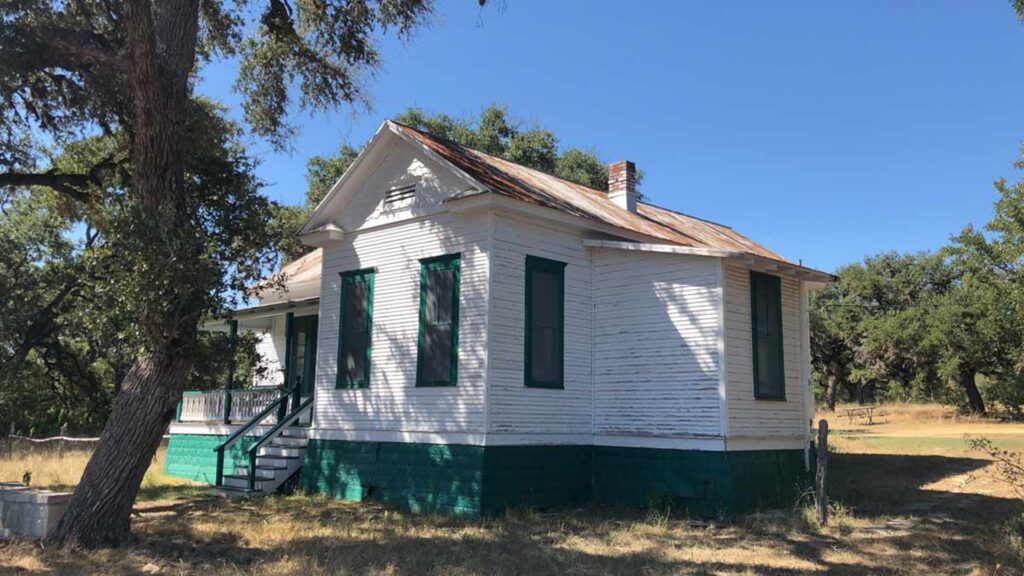 Early Settlers of the Honey Creek Area: Homestead Site Visit at Honey Creek State Natural Area